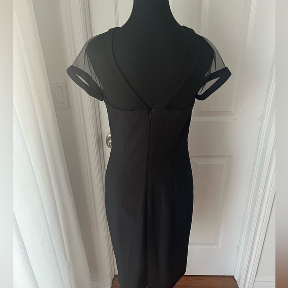 CAP-SLEEVES COCKTAIL DRESS - Picture 4 of 5